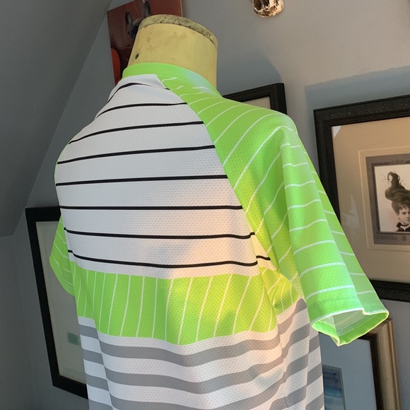 Vomax V neck shirt - Picture 5 of 6